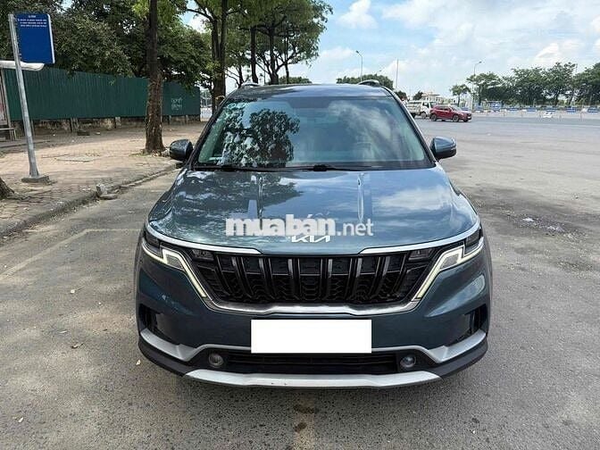 Kia Carnival 2.2D Premium 8S sx 2022 màu xanh