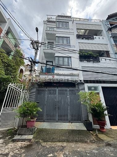 6 tầng thang máy góc 2MT hẻm 8m Lê Văn Sỹ Phú Nhuận giá chỉ 20.3 tỷ