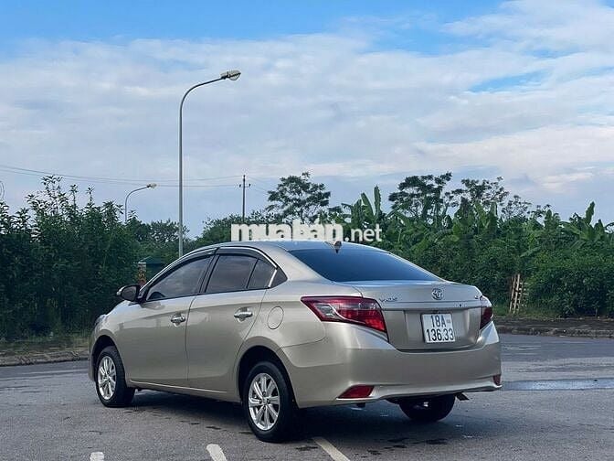 Toyota Vios 2015 1.5E - số sàn