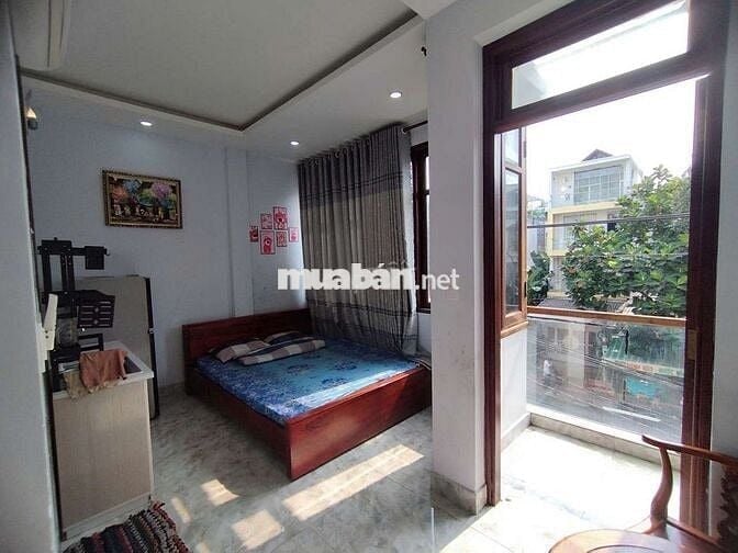 STUDIO BAN CÔNG MẶT TIỀN GẦN PHẠM THẾ HIỂN, GẦN ĐH UEH, VHU, FREE XE