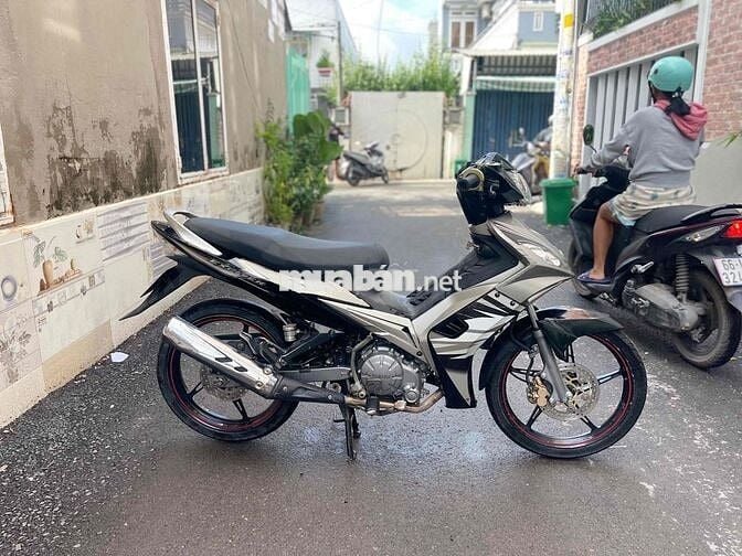 Ex135 xuống áo  Bst 9c ký giấy  Máy 6zz pô êm
