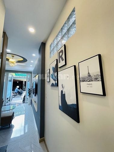 BÁN NHÀ MẶT TIỀN ĐƯỜNG NGUYỄN TRỌNG TUYỂN QUẬN PHÚ NHUẬN 