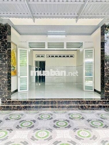 Bán gấp căn nhà ở 1/ Đ . Trịnh Thị Miếng , Hóc Môn 100m2 SHR giá 1 tỉ