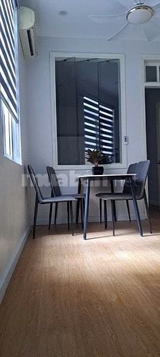 Cho thuê nhà riêng 2 tầng tổng DTSD 40 m2, phố Ông Ích Khiêm, Ba Đình
