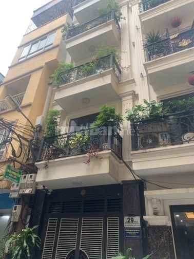 Chính chủ bán nhà số 5 Nguyễn Cừ , 85 m giá 2,970 triệu  , ga ra ô tô 