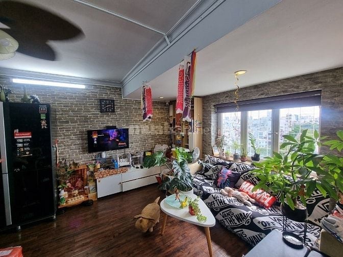 Bán căn hộ gần CV Lê Thị Riêng, 45m2, 2pn - Chính Chủ, Giá 2.3 Tỷ