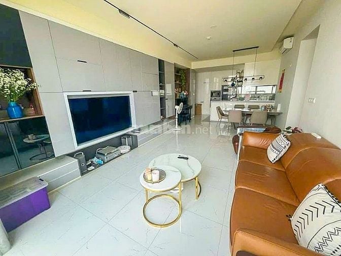 Bán Căn hộ tại The Vista An Phú tầng trung gồm 3 phòng ngủ 142m2