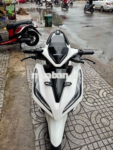 ❎❎ Vario 125 trắng đen 2021 xe đẹp có trả góp