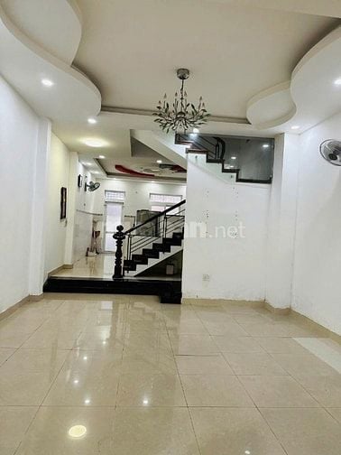 Ông bà lớn tuổi cần ra nhanh nhà Đặng Thùy Trâm 60m2, giá chỉ 3,15 tỷ