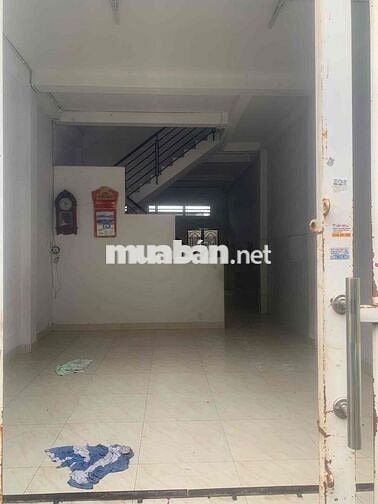 cho thuê nhà nnguên căn giá rẻ sau lưng kim đồng nhà mới ở ngay sạch