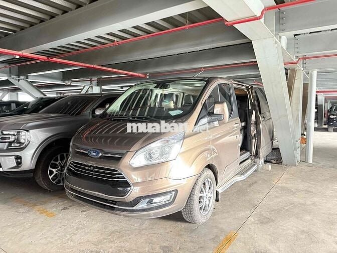 Ford Tourneo 2019 Titanium 2.0 AT - zin nguyên bản