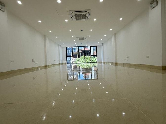 Mặt phố Nguyễn Ngọc Nại 9 tầng,diện tích 98 m