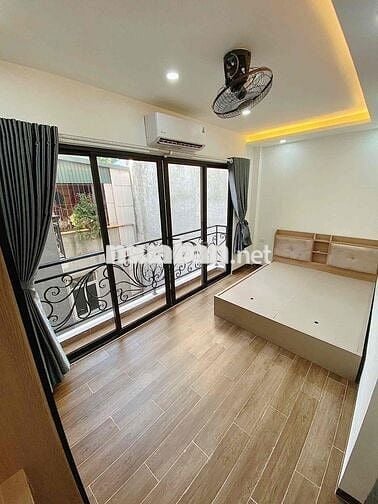 TOÀ CHDV GIẢNG VÕ - BA ĐÌNH 80m x 7 tầng x mt 8m - GIÁ : 20tỷ , 15p fu