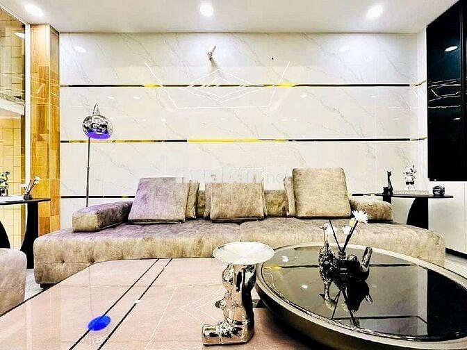 Nhà phố Hương Lộ 2 – 4.1x16m – 5 tầng BTCT – HXH 8m – 8.x tỷ
nhỏ xíu