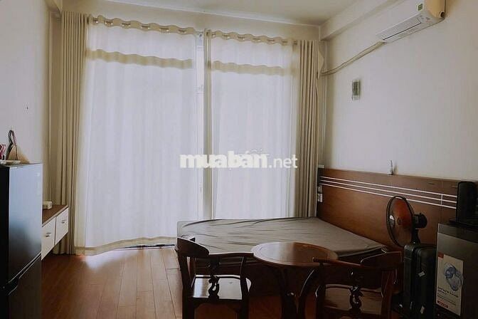 CHO THUÊ CĂN HỘ DỊCH VỤ - BAN CÔNG - GIỜ GIẤC TỰ DO - 40M2
