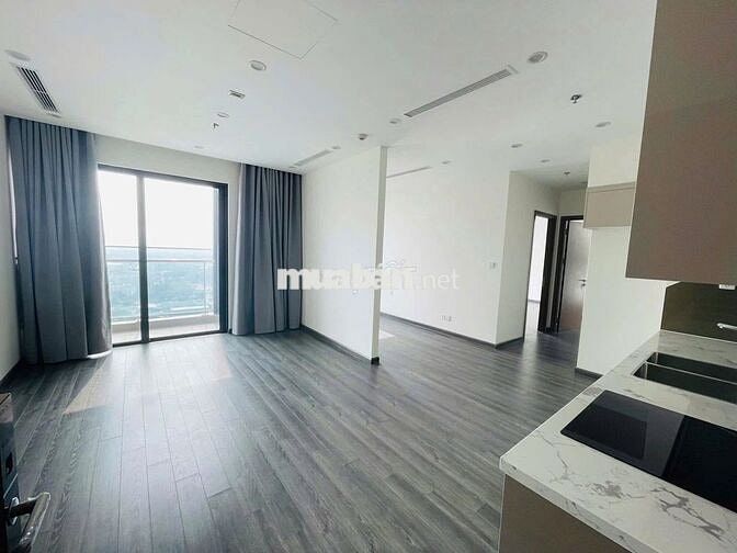 Cho thuê căn 2 phòng ngủ đồ cơ bản phân khu Tonkin, gần nhà xe