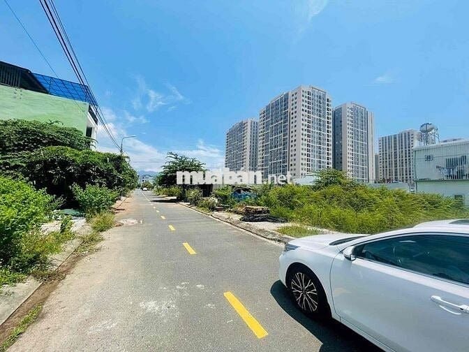 BÁN LÔ TRUNG LẬP 8 SẠCH ĐẸP SÁT CHUNG CƯ ORI - KĐT LAKESIDE