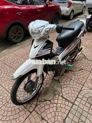 yamaha sirius màu trắng
