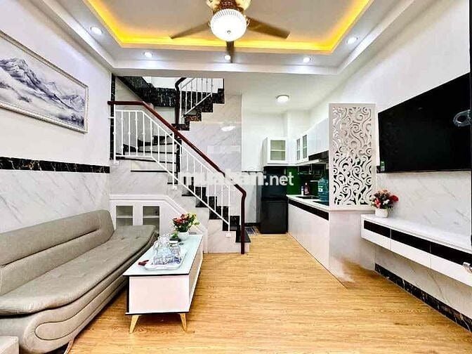 4TẦNG KHU NGUYỄN VĂN TRỖI - HUỲNH VĂN BÁNH SD72m2 FULL NỘI THẤT 3,95TỶ
