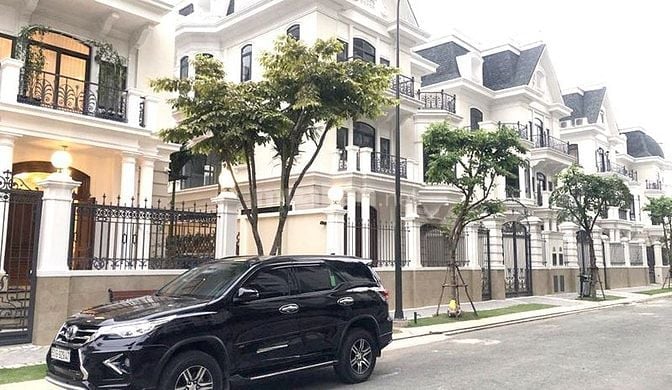 Bán biệt thự song lập Victoria, Thạnh Mỹ Lợi, 200m², 3 tầng, 51 tỷ