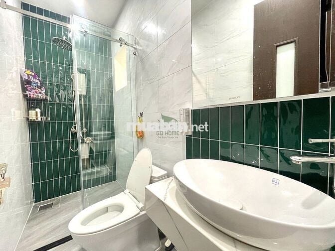 Cho thuê nhà 3 tầng kinh doanh mặt tiền Nam Nha Trang – 24 triệu/tháng