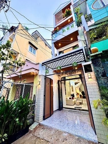 ⭐️Nhà 4 Lầu tuyệt đẹp Cao cấp hẻm Phan Đình Phùng, P1, Q.Phú Nhuận.