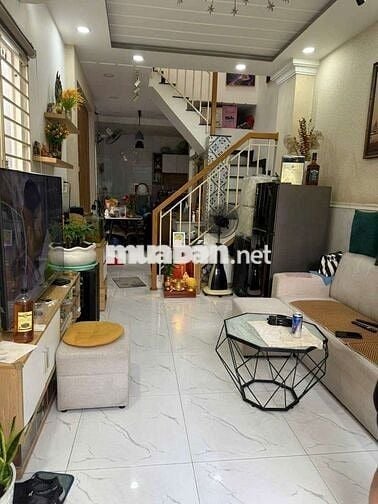 Bán nhà phường 15 tân binh . hẻm xe hơi
