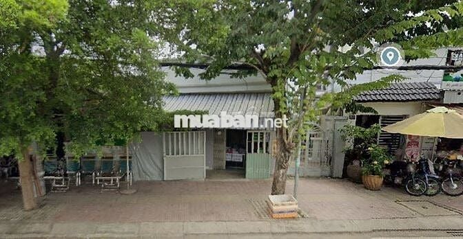 Bán nhà 3 mặt tiền Huỳnh Tấn Phát, X.Phú Xuân, H.Nhà Bè giá 4.5 tỷ .