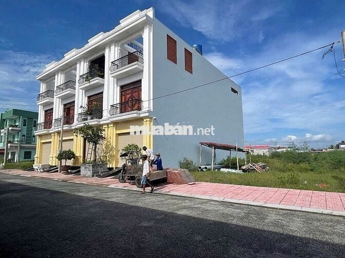 Bán đất nền ngay chợ Thạnh Phú, pháp lý rõ ràng, 115m2