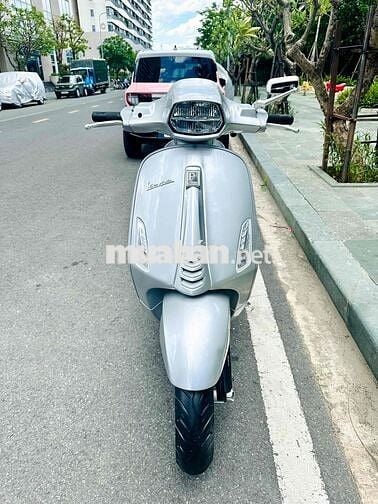 Vespa Sprint S125 bạc porsche đk 4/2024