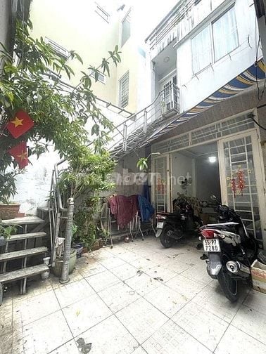 Nhà hẻm 1/ Gò Dầu quận Tân Phú 