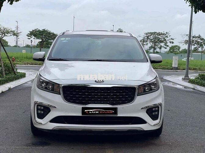Kia Sedona 2019 2.2 DAT Luxury - 107000 km
