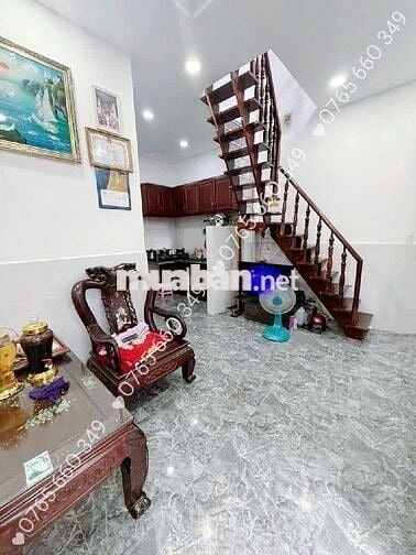 [Sốc]- BÁN NHÀ KỀ PHÚ MỸ HƯNG. QUẬN 7- CHỈ 3.55 TỶ- 45MV- 2 TẦNG BTCT