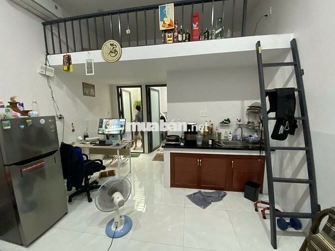 PHÒNG MỚI, BẾP - BAN CÔNG - MÁY LẠNH - PHÒNG NGỦ TRONG PHÒNG CHÍNH