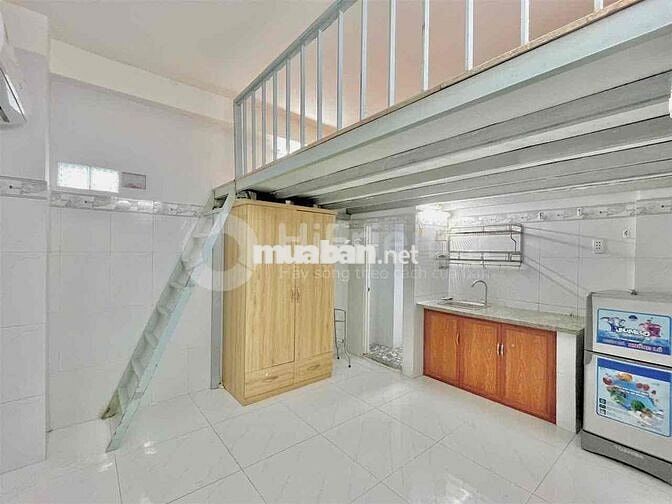trống sẵn phòng gác full nội thất  gần KCX, UFM