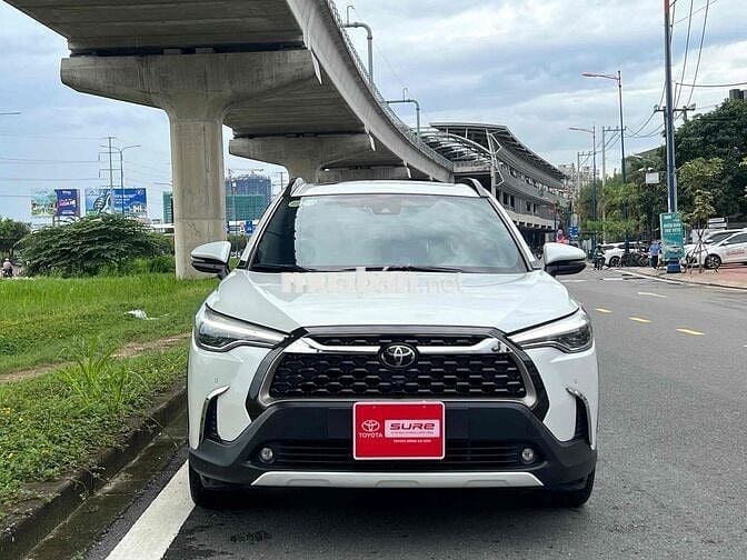Bán Cross 1.8V 2022- Xe gia đình đi kỹ HT Bank 70%