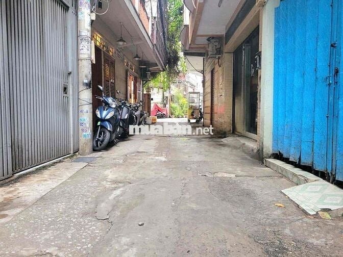 🌟 Nhà 5 Tầng BTCT Cứng Cáp – Trung Tâm Sát Quận 1 🌟