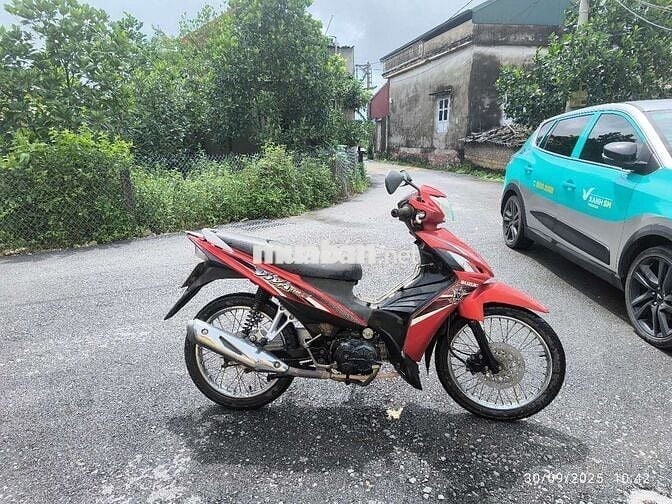 Nhà dư xe cần ván Suzuki Viva 110