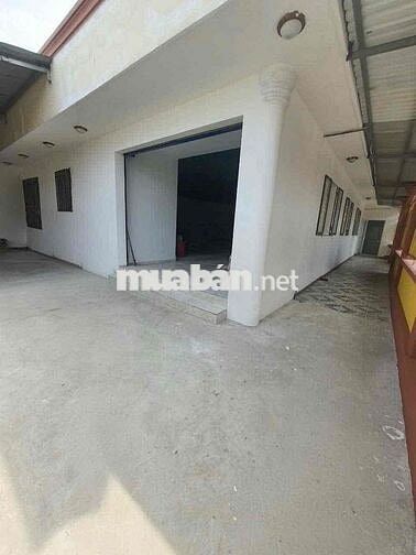 ✅ Cho thuê xưởng gần ngã tư Trung Chánh - TDT 300m2, DTX hơn 200m2,
