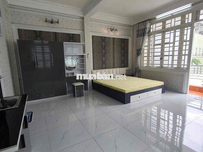 Phòng trọ cho thuê giá rẻ, có bancol , máy giặt riêng, gần Lotte Q7