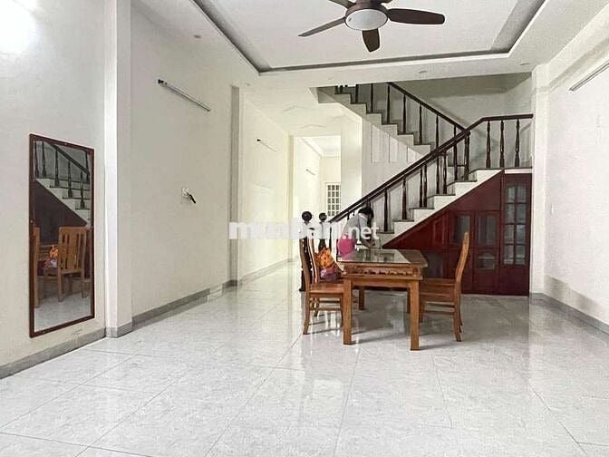 🛑 CHO THUÊ NHÀ 2 TẦNG ĐƯỜNG: VŨ QUỲNH - 3PN - SÁT BIỂN