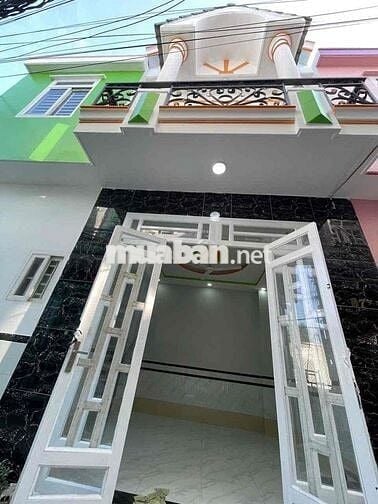 ( BÁN NHÀ 750TR CAM KẾT ĐÚNG GIÁ ) VỊ TRÍ NGAY CHỢ ĐÌNH 2PN ,1 P THỜ