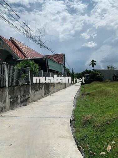 Lô góc 600m2 gần Vinhome Hậu nghĩa