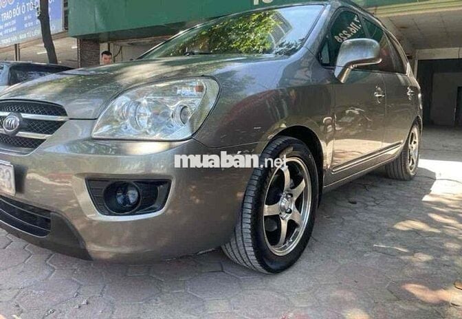 Kia Carens 2010 SX 2.0 AT - 95000 km