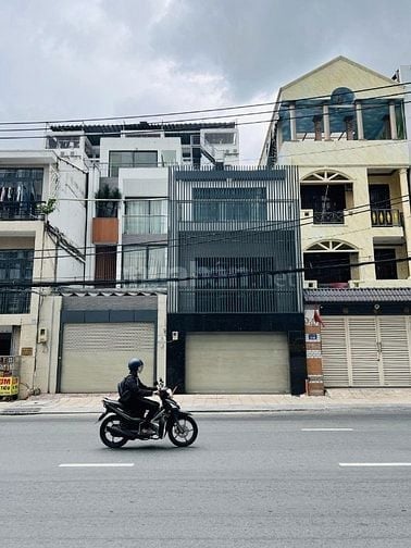 Cần Bán MT ngang 5m Đinh Bộ Lĩnh Q.Bình Thạnh,Cn 119m,3 tầng,giá 22 tỷ
