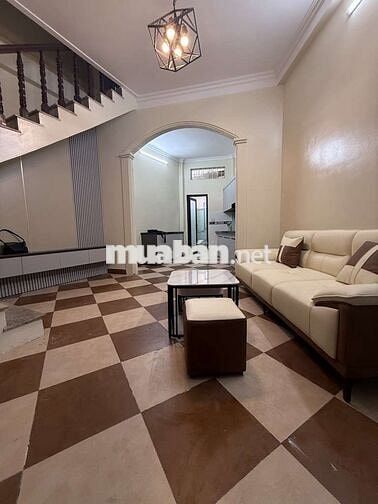 BÁN NHÀ NGÃ TƯ TAM TRINH MAI ĐỘNG 31M * 4 TẦNG GIÁ 4,5 TỶ