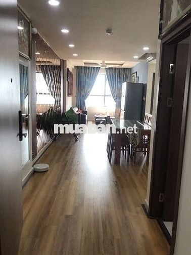 Cho thuê green river 2 phòng ngủ 2wc giá 11tr full nội thất (10-10 ở)