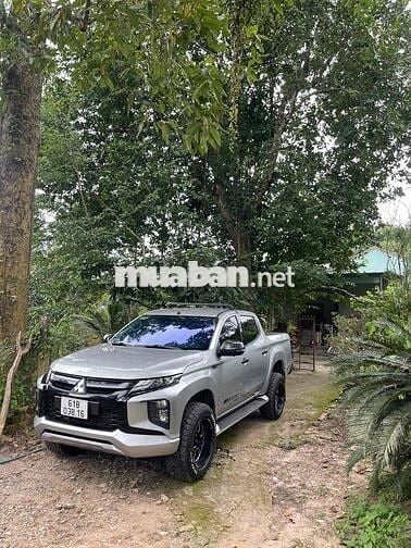Mitsubishi Triton 2019 4x2 AT Mivec Premium - 1030