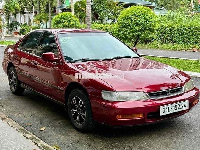Honda Accord 1996 MT máy 2.0L full nội thất nỉ zin
