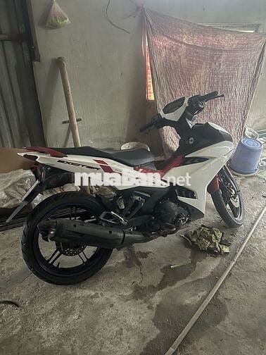 Bán exciter 2017 trắng đỏ